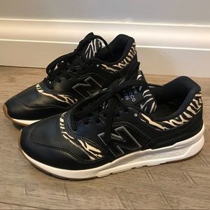 NEW BALANCE | 997H Animal Pack Sneaker | Size 8